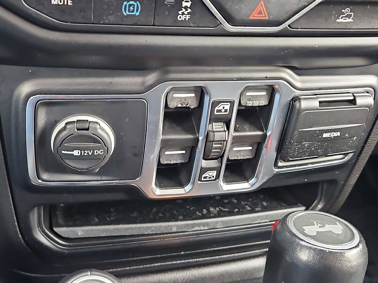 Used 2021 Jeep Wrangler Unlimited Sahara w/ Cold Weather Group image 46