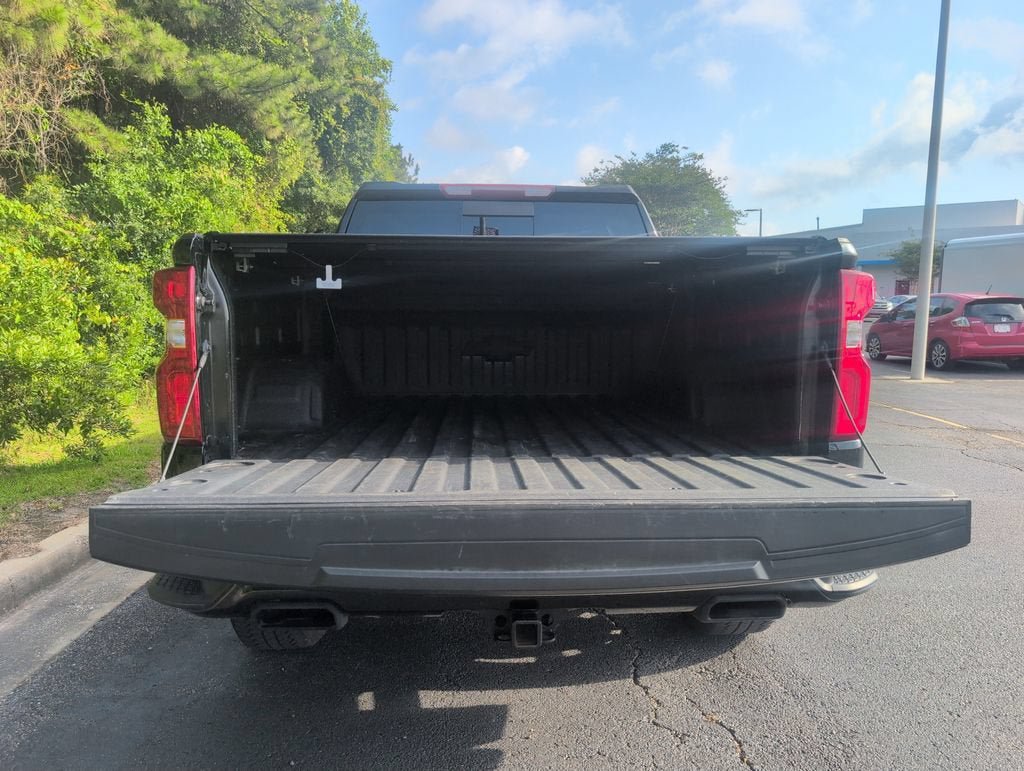 Used 2025 Chevrolet Silverado 1500 LT Trail Boss w/ LT Trail Boss Premium Package AWD/4WD image 5