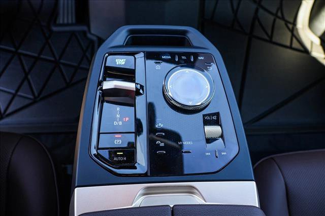 New 2026 BMW iX xDrive45 image 17