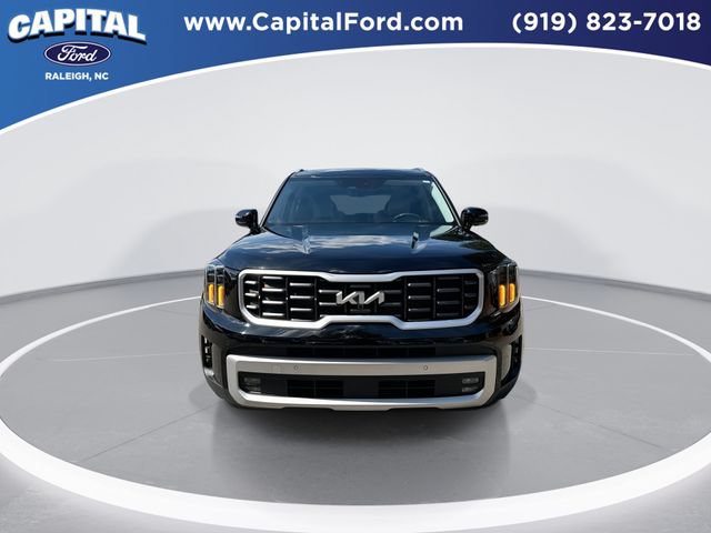 Used 2024 Kia Telluride SX Prestige w/ Towing Package AWD/4WD image 3