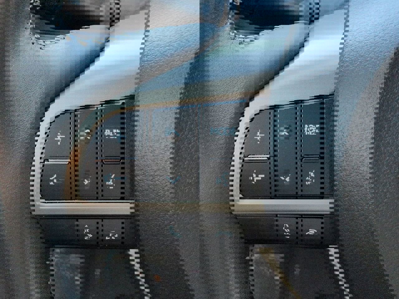 Used 2017 Lexus RX 350 AWD w/ Premium Package image 21