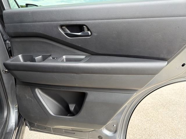 Used 2024 Nissan Pathfinder SV AWD/4WD image 29