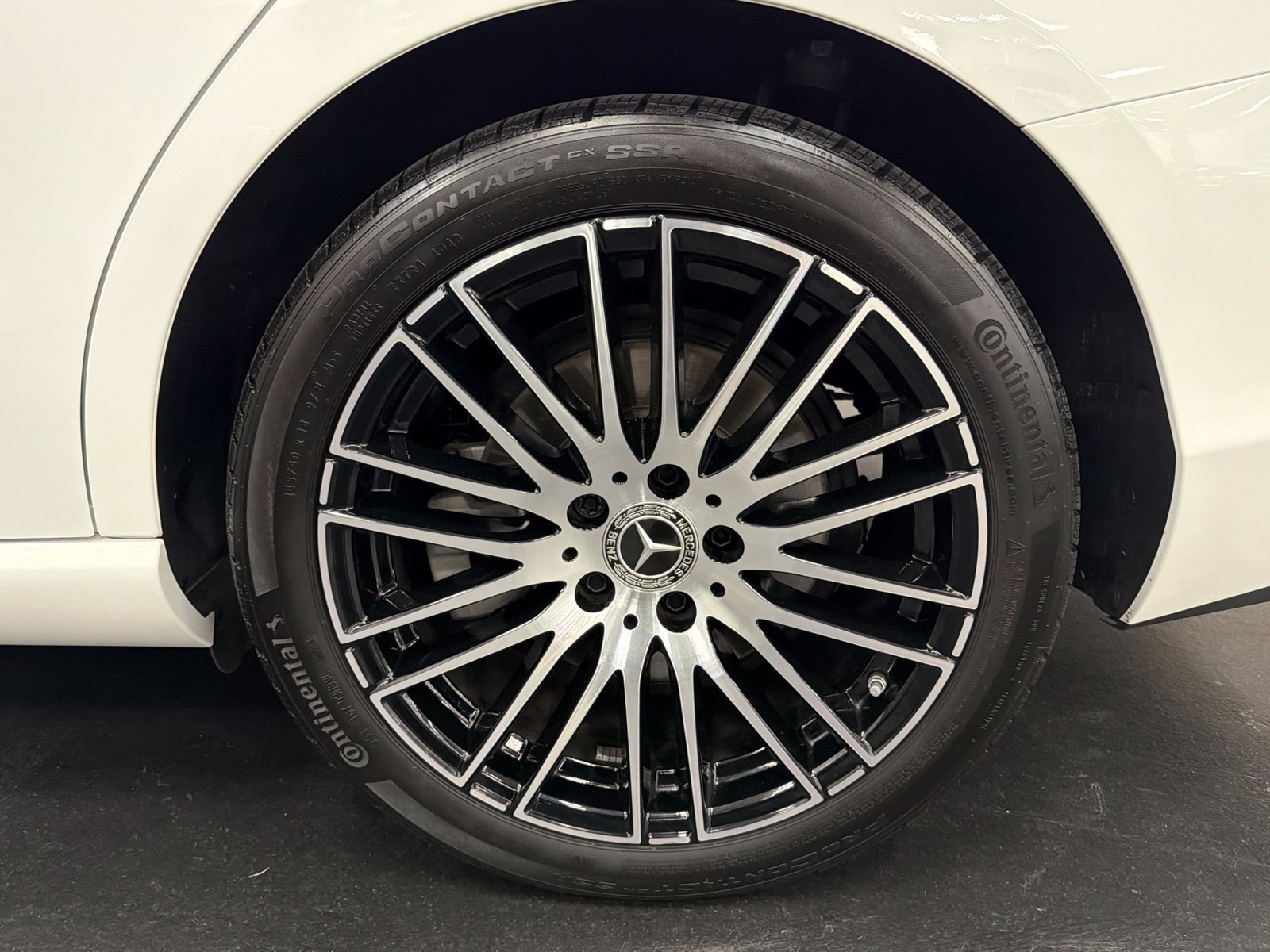 Certified 2025 Mercedes-Benz C 300 Sedan image 18