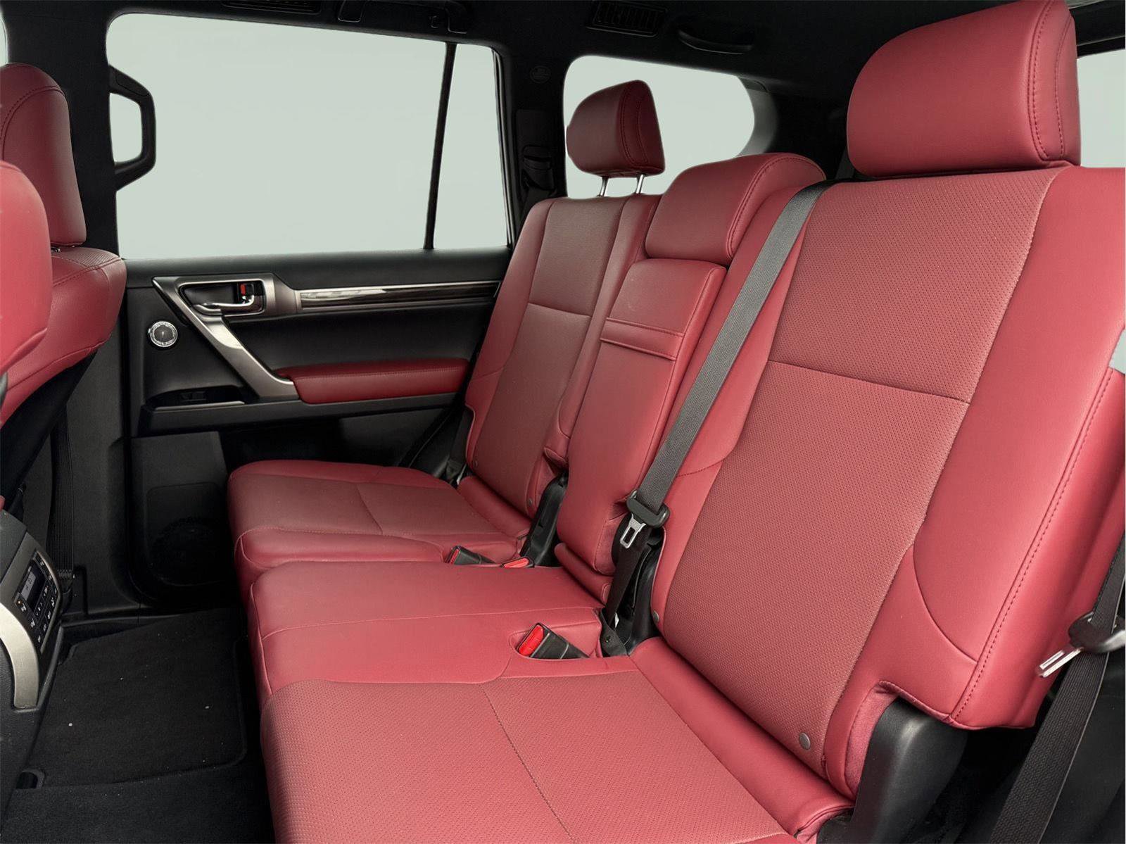 Used 2023 Lexus GX 460 Premium w/ Premium Plus Package image 22