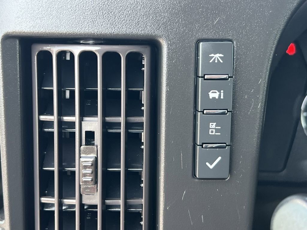 Used 2023 Chevrolet Express 3500 LS image 15