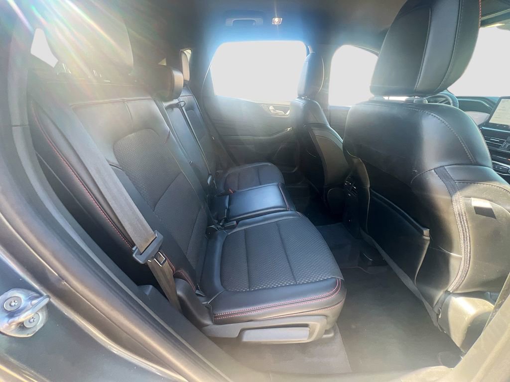 Used 2023 Ford Escape ST-Line w/ Tech Pack #1 FWD image 26