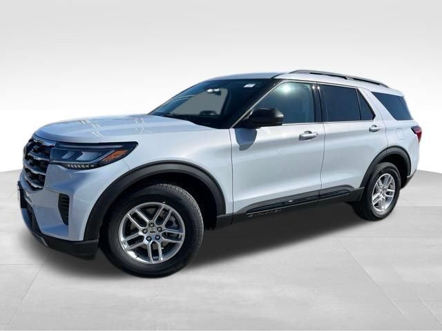 New 2026 Ford Explorer Active AWD/4WD image 3