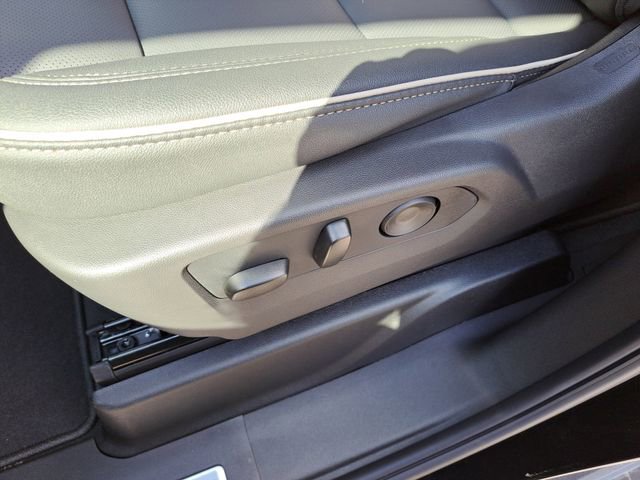 New 2026 GMC Yukon XL Elevation image 13