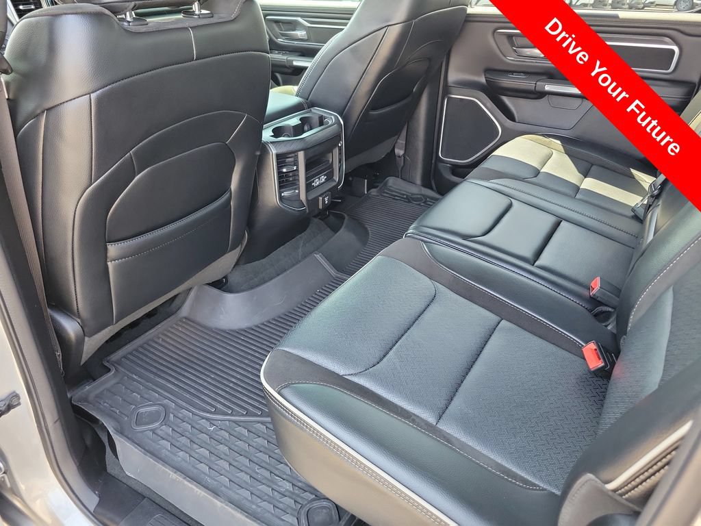 Used 2023 RAM 1500 Laramie AWD/4WD image 27