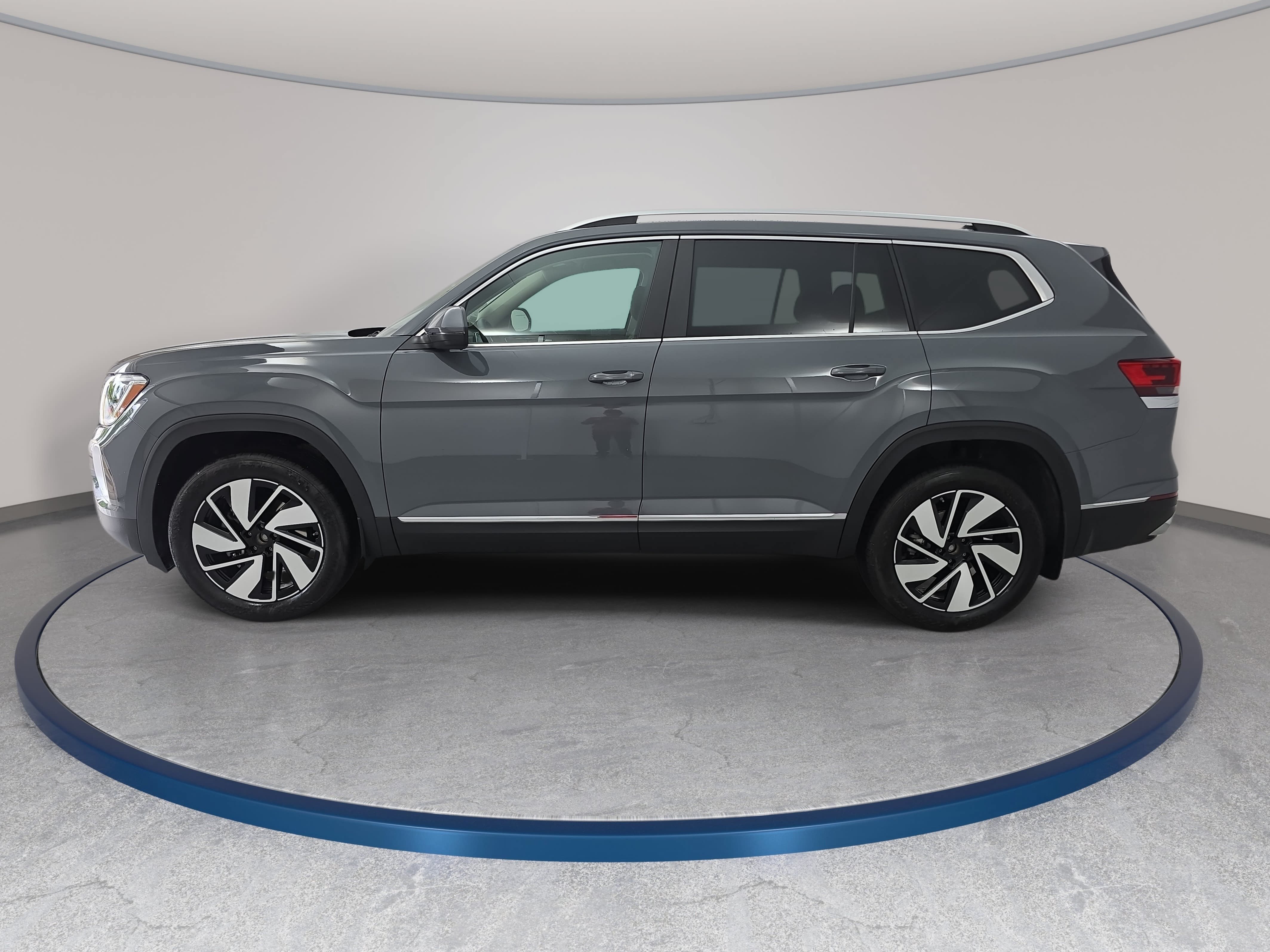 New 2026 Volkswagen Atlas SEL AWD/4WD image 8
