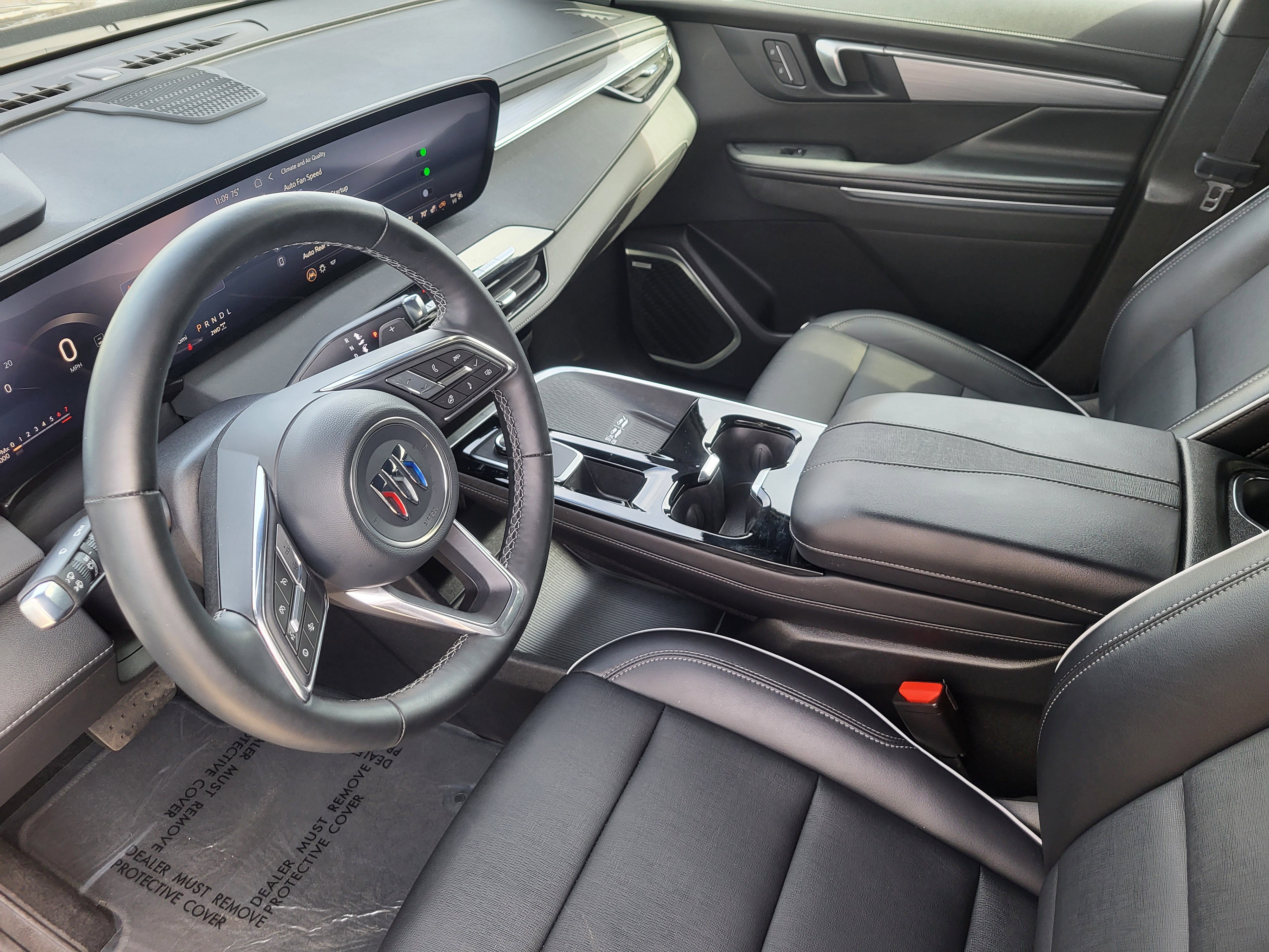Used 2025 Buick Enclave Preferred image 12