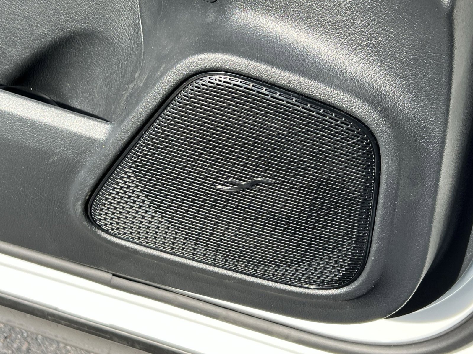 New 2026 Mercedes-Benz GLB 250 4MATIC image 34