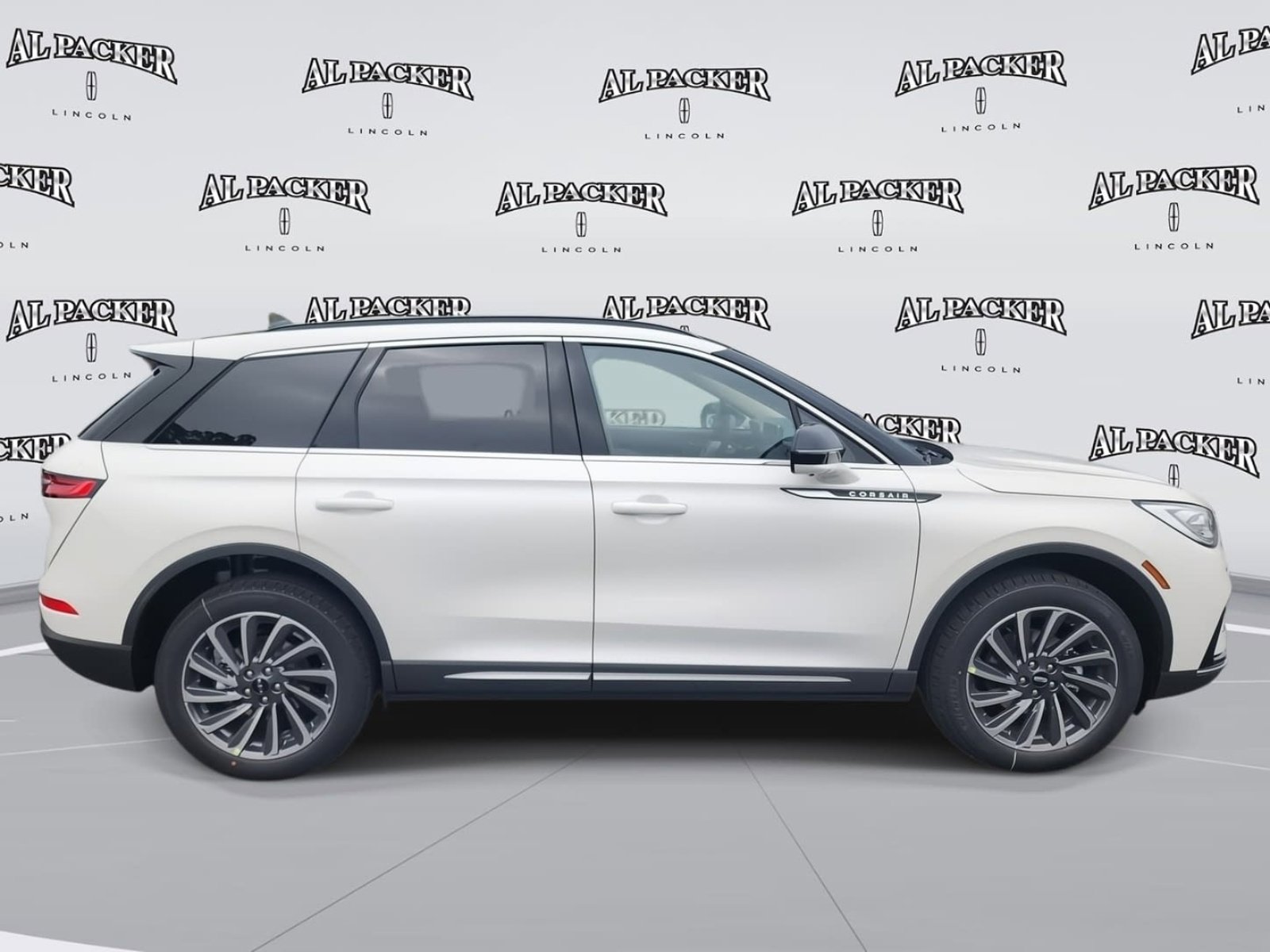 New 2026 Lincoln Corsair Reserve image 6