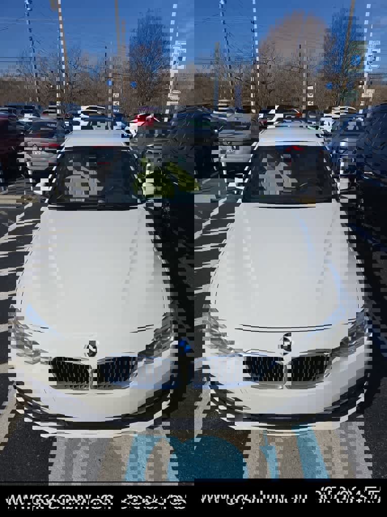 Used 2018 BMW 330e video 1