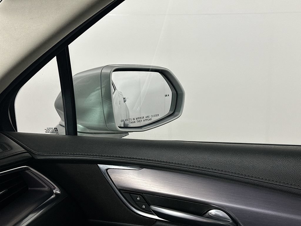 Used 2017 Cadillac XT5 Luxury FWD image 25