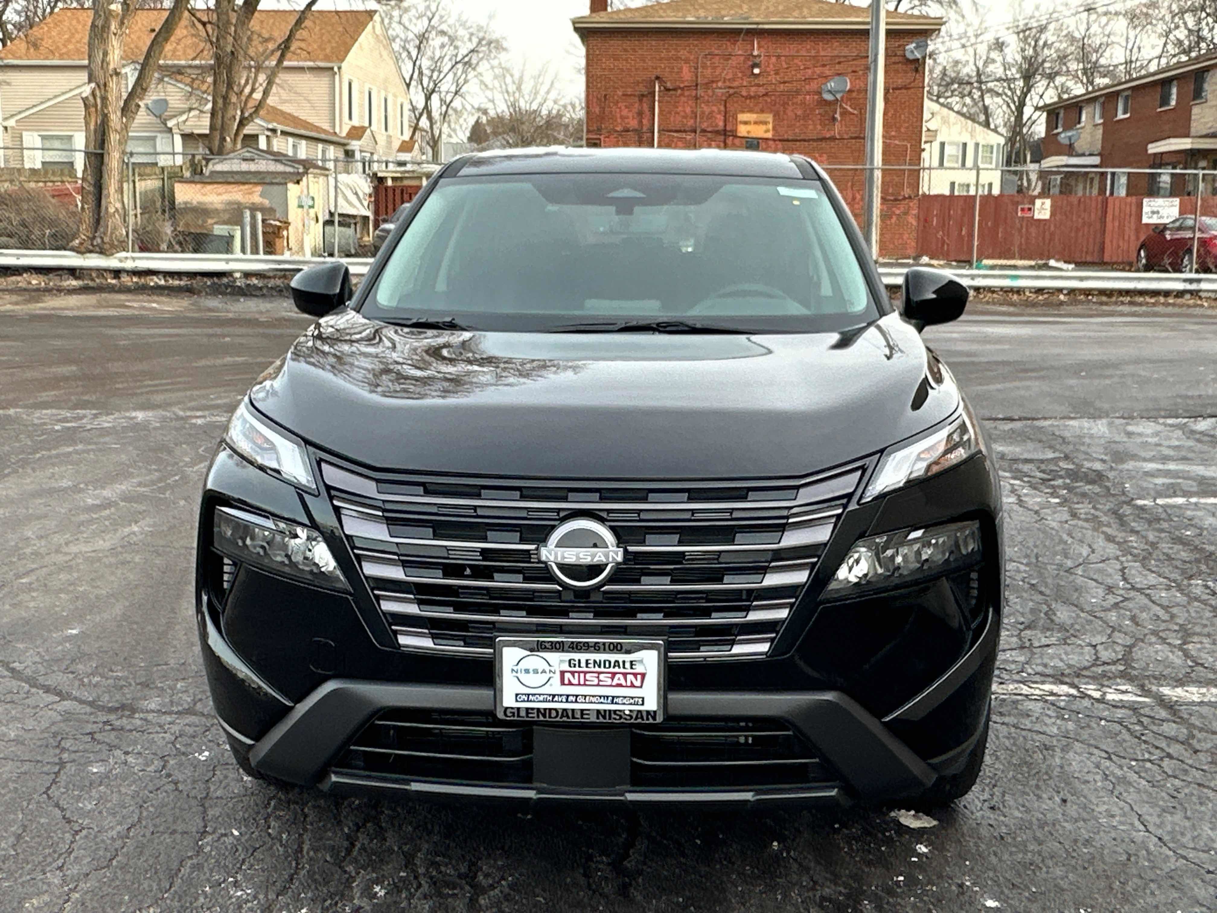 New 2026 Nissan Rogue SV AWD/4WD image 2