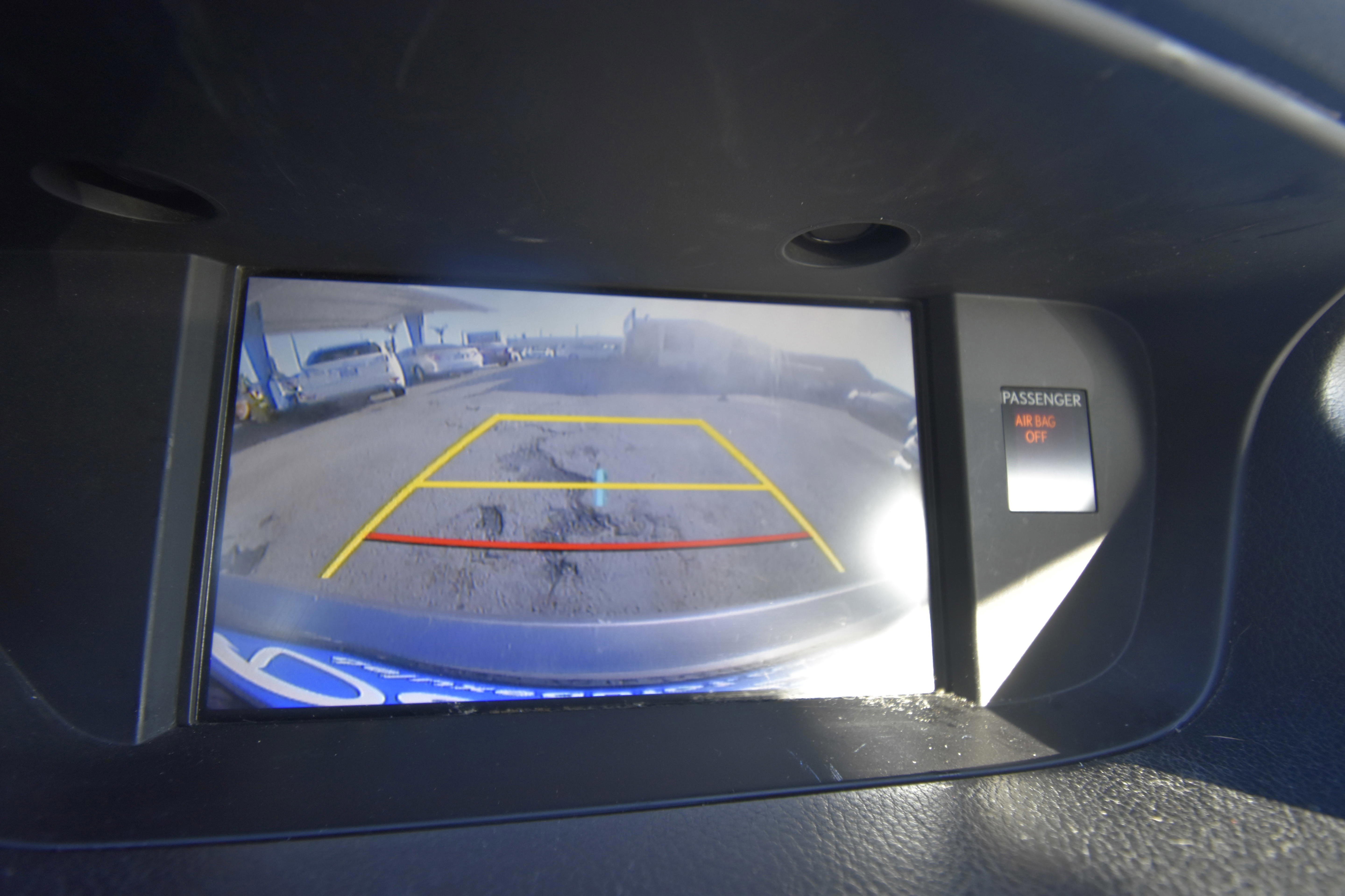 Used 2015 Lexus ES 300h w/ Navigation System Package image 8