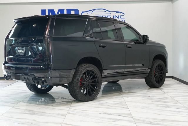 Used 2023 Cadillac Escalade V AWD/4WD image 15