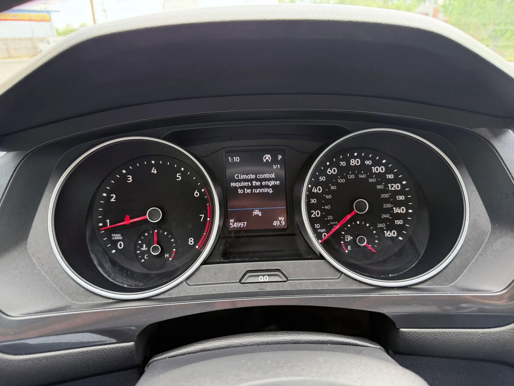 Used 2020 Volkswagen Tiguan SE w/ Panoramic Sunroof Package FWD image 39
