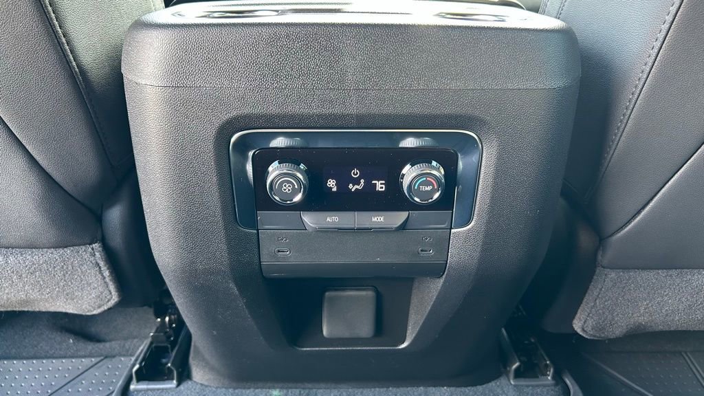 New 2026 Chevrolet Tahoe RST image 24