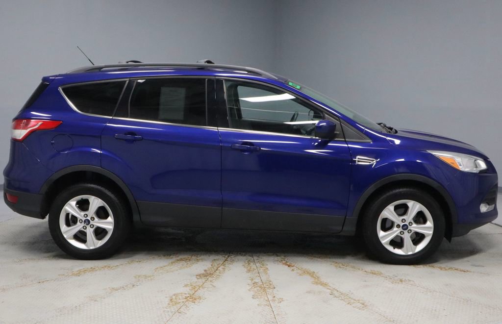 Used 2016 Ford Escape SE w/ Equipment Group 201A image 12