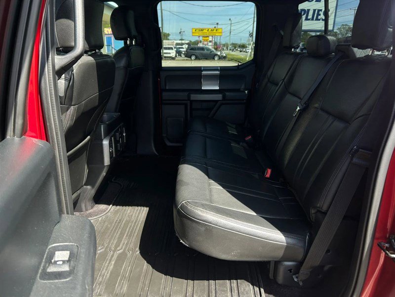 Used 2015 Ford F150 XLT w/ Equipment Group 302A Luxury AWD/4WD image 18