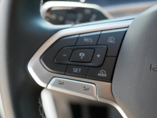 Used 2025 Volkswagen Tiguan S AWD/4WD image 24