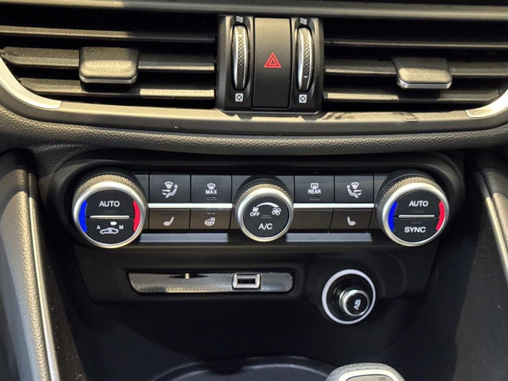 New 2026 Alfa Romeo Giulia w/ Driving Assist Package image 15