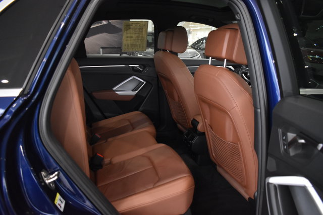 Used 2024 Audi Q3 2.0T Premium w/ Convenience Package AWD/4WD image 23