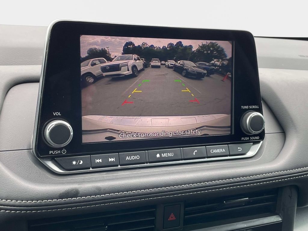 Used 2026 Nissan Rogue SV FWD image 28