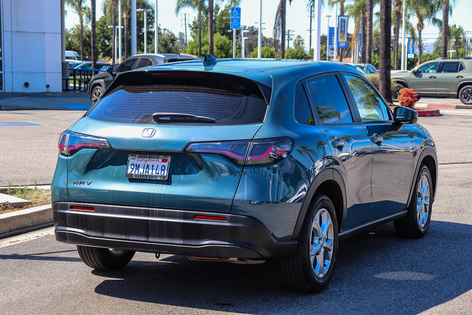 Certified 2024 Honda HR-V LX image 11