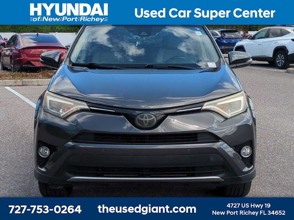 Used 2016 Toyota RAV4 Limited FWD image 8