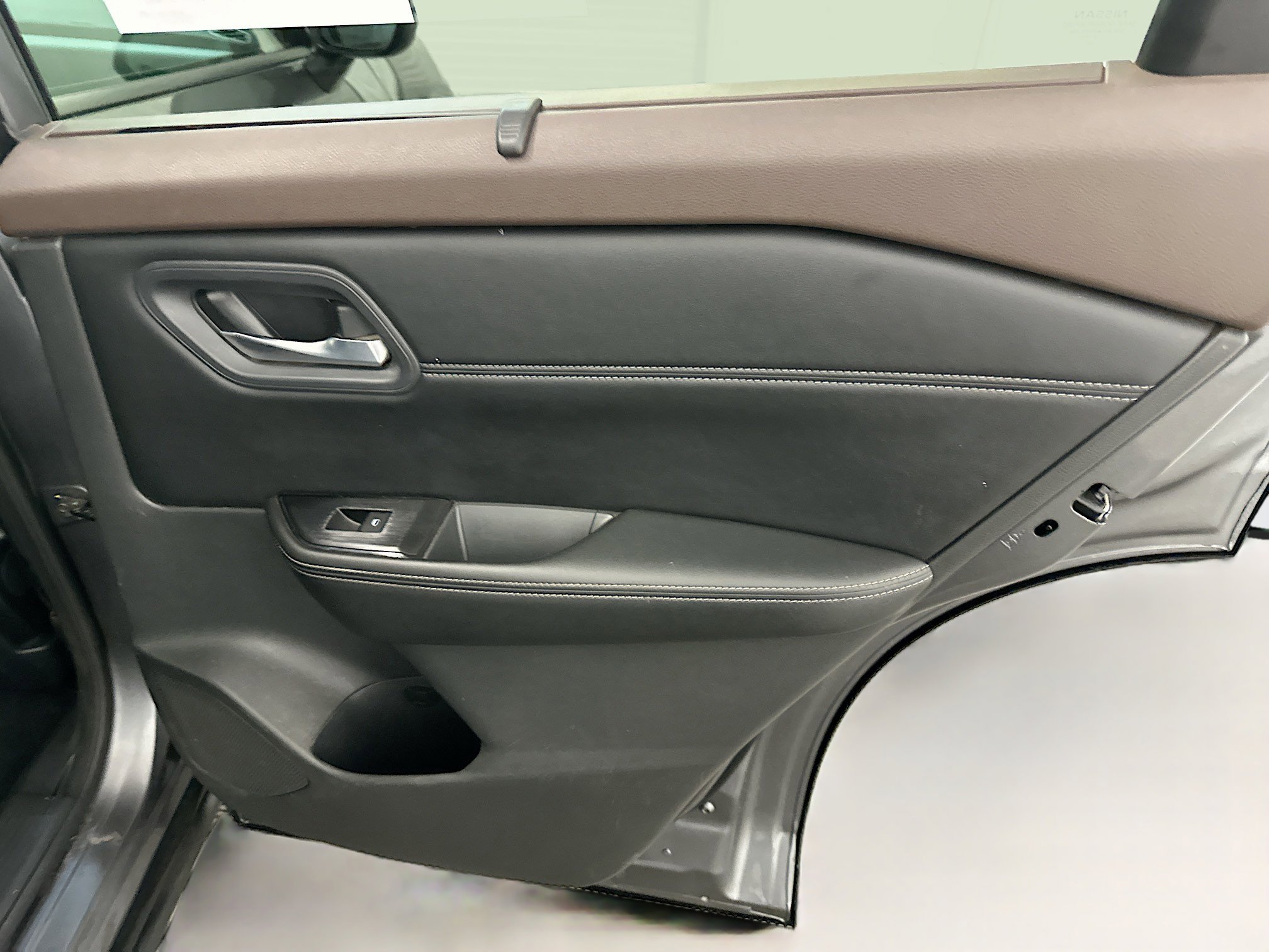 Used 2023 Nissan Rogue SV w/ SV Premium Package AWD/4WD image 31