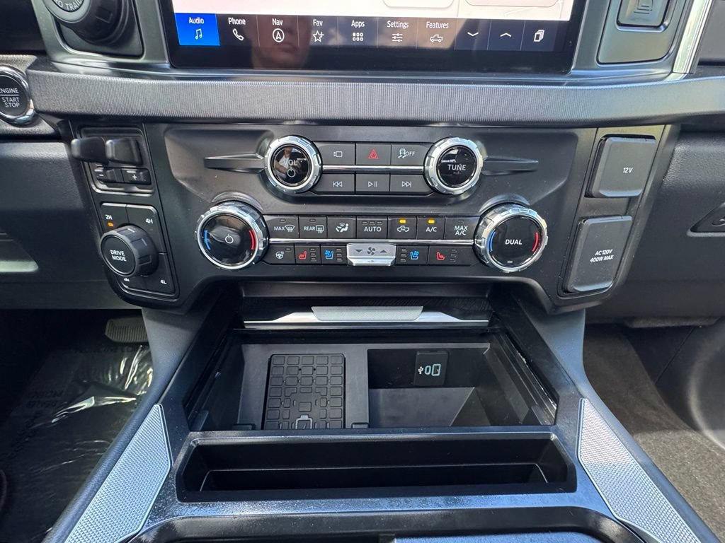 Used 2025 Ford F250 Platinum AWD/4WD image 30