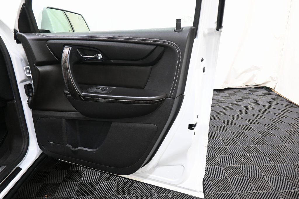Used 2017 GMC Acadia Limited SLT image 21