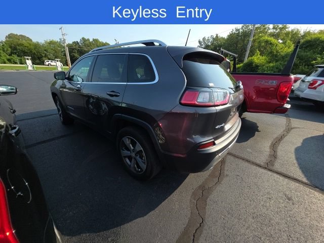 Used 2019 Jeep Cherokee Limited AWD/4WD image 7