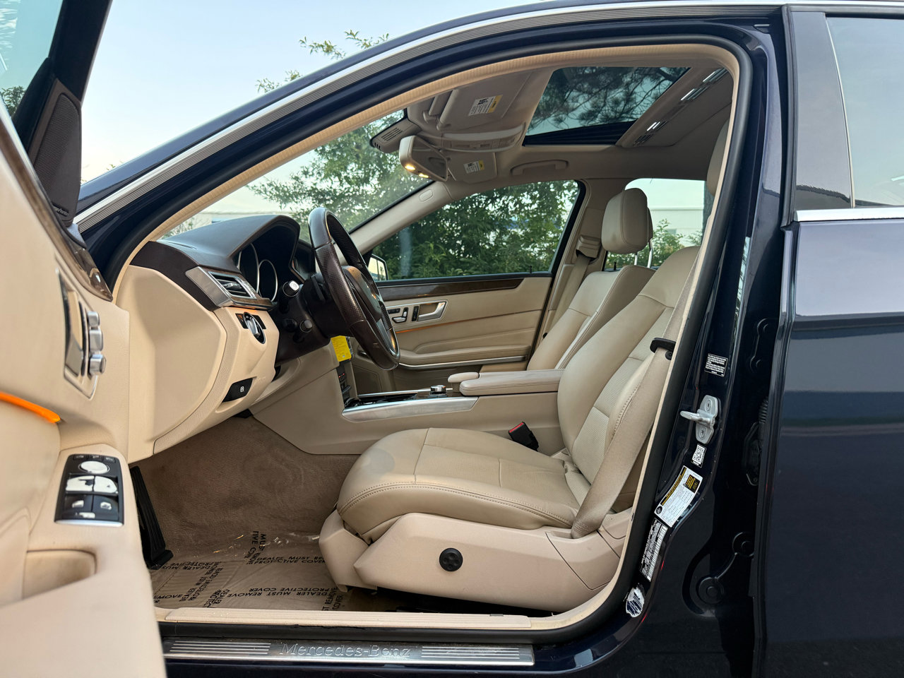 Used 2015 Mercedes-Benz E 350 4MATIC Sedan image 14