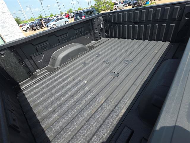 Used 2026 GMC Sierra 2500 AT4X AWD/4WD image 11