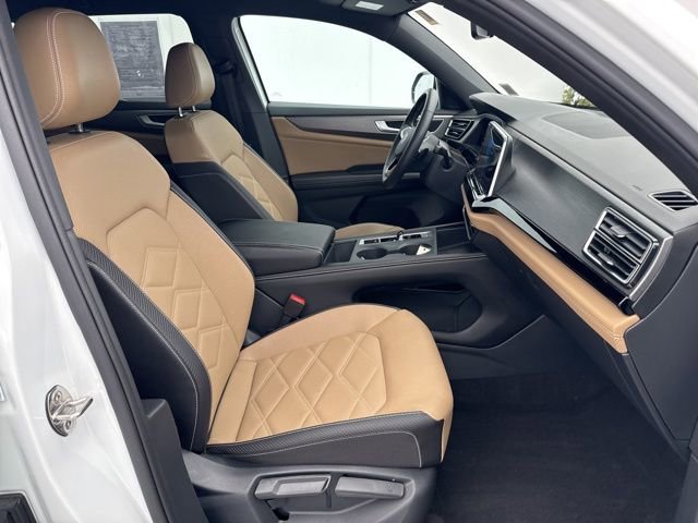 Used 2024 Volkswagen Atlas Cross Sport SE image 22