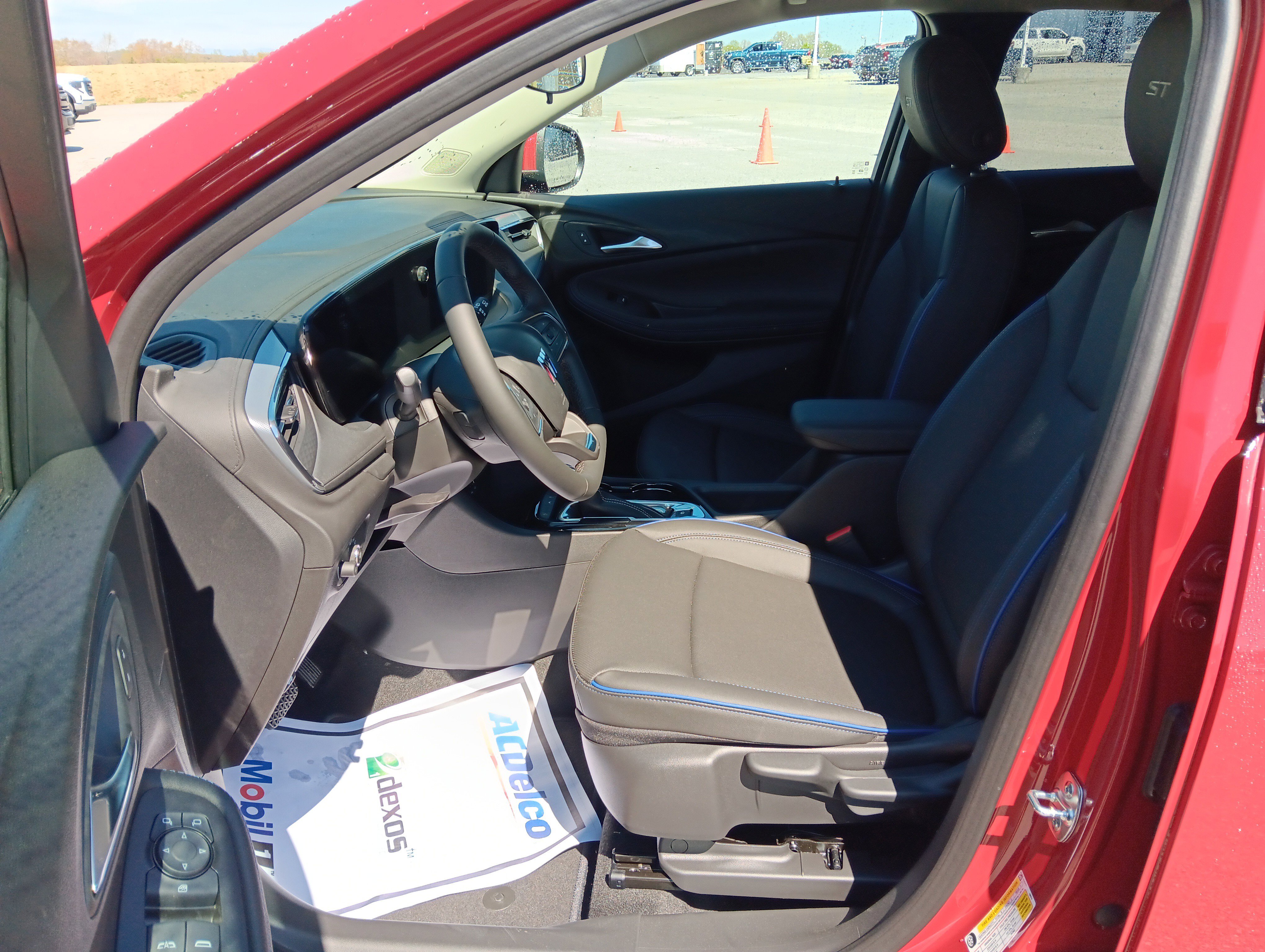 New 2026 Buick Encore GX Sport Touring FWD image 7