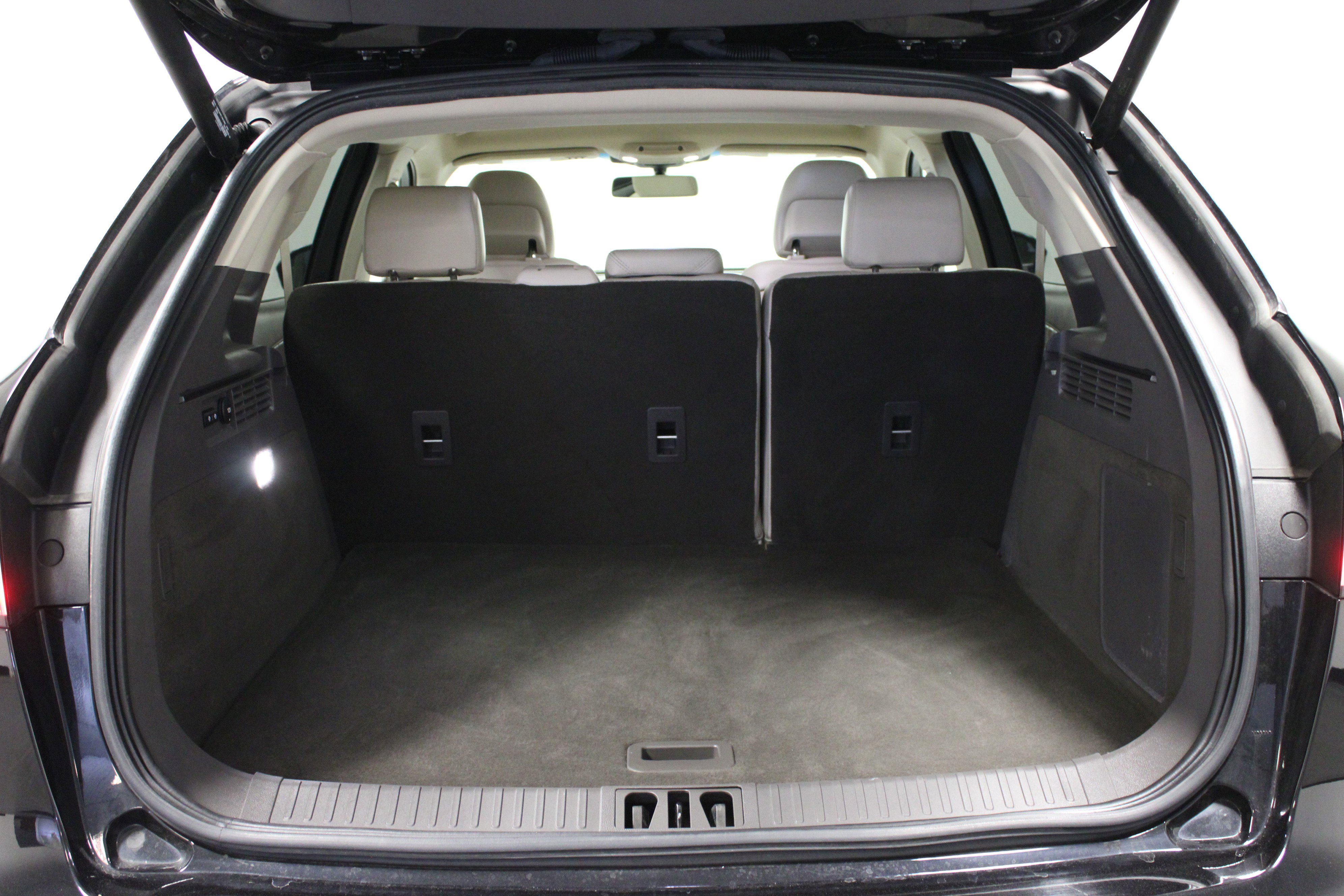 Used 2019 Lincoln Nautilus Select image 14