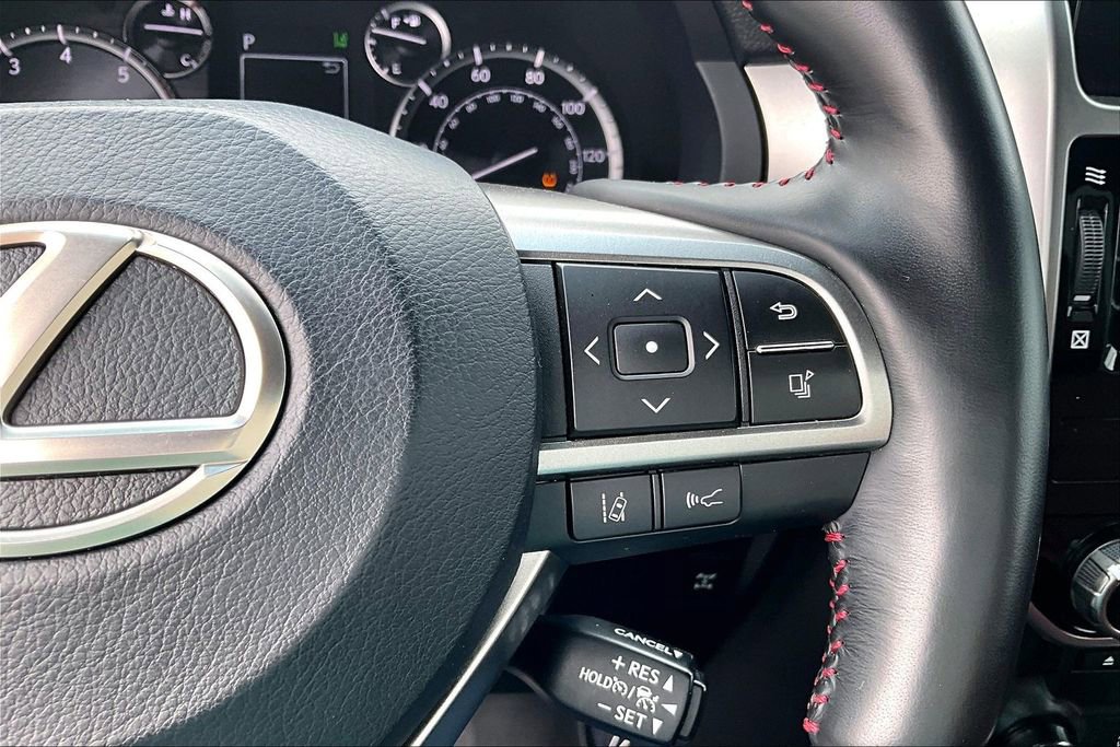 Used 2023 Lexus GX 460 Premium w/ Premium Package image 28