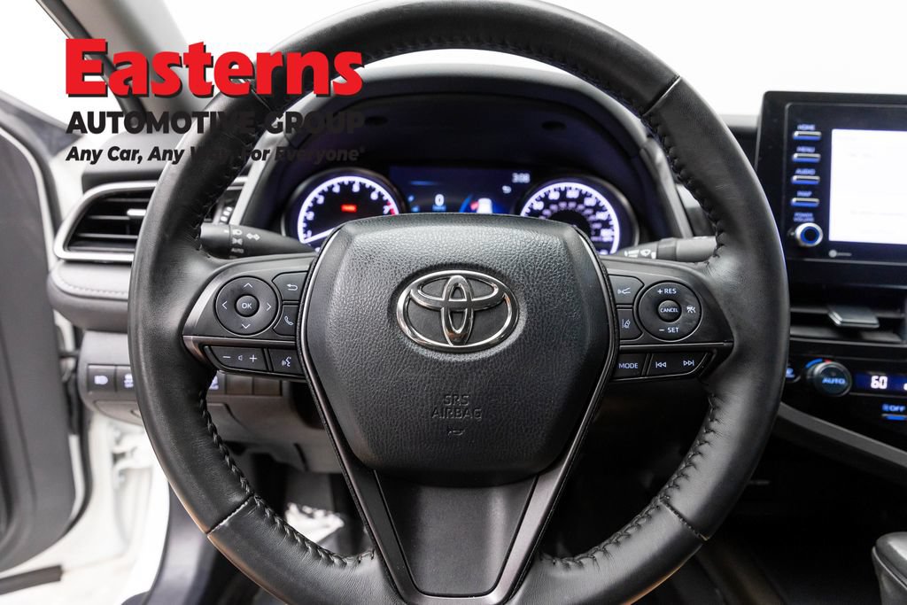 Used 2024 Toyota Camry SE w/ Convenience Package AWD/4WD image 10