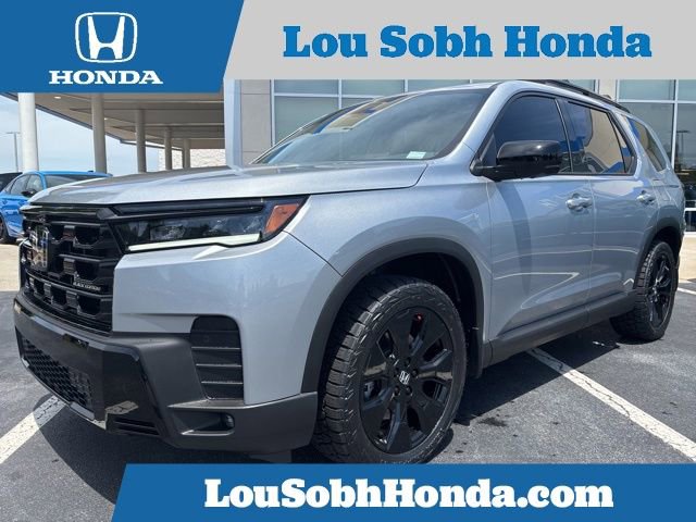 Used 2026 Honda Pilot Black Edition image 1
