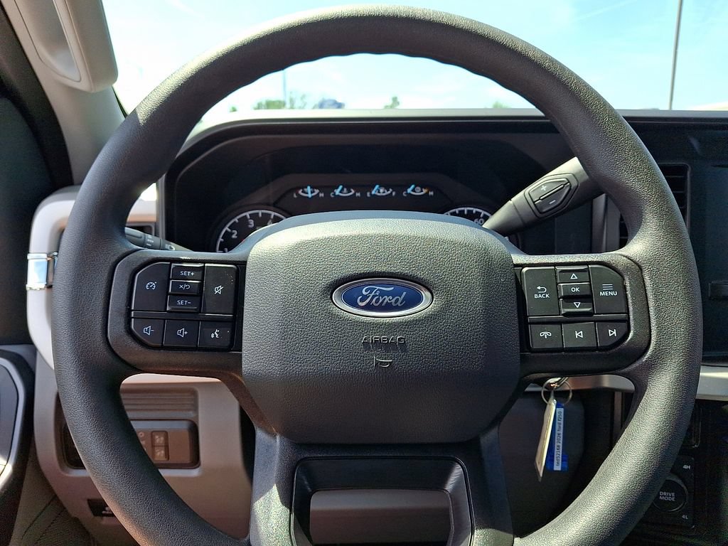 New 2026 Ford F250 XL w/ STX Appearance Package AWD/4WD image 10