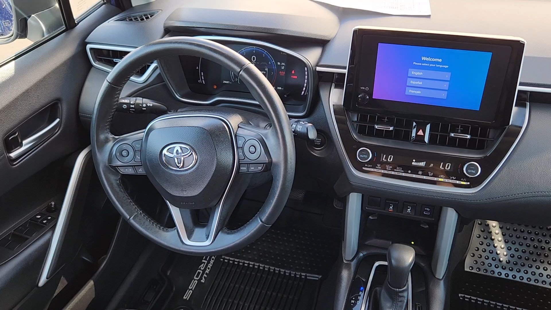Certified 2025 Toyota Corolla Cross XLE AWD/4WD image 5
