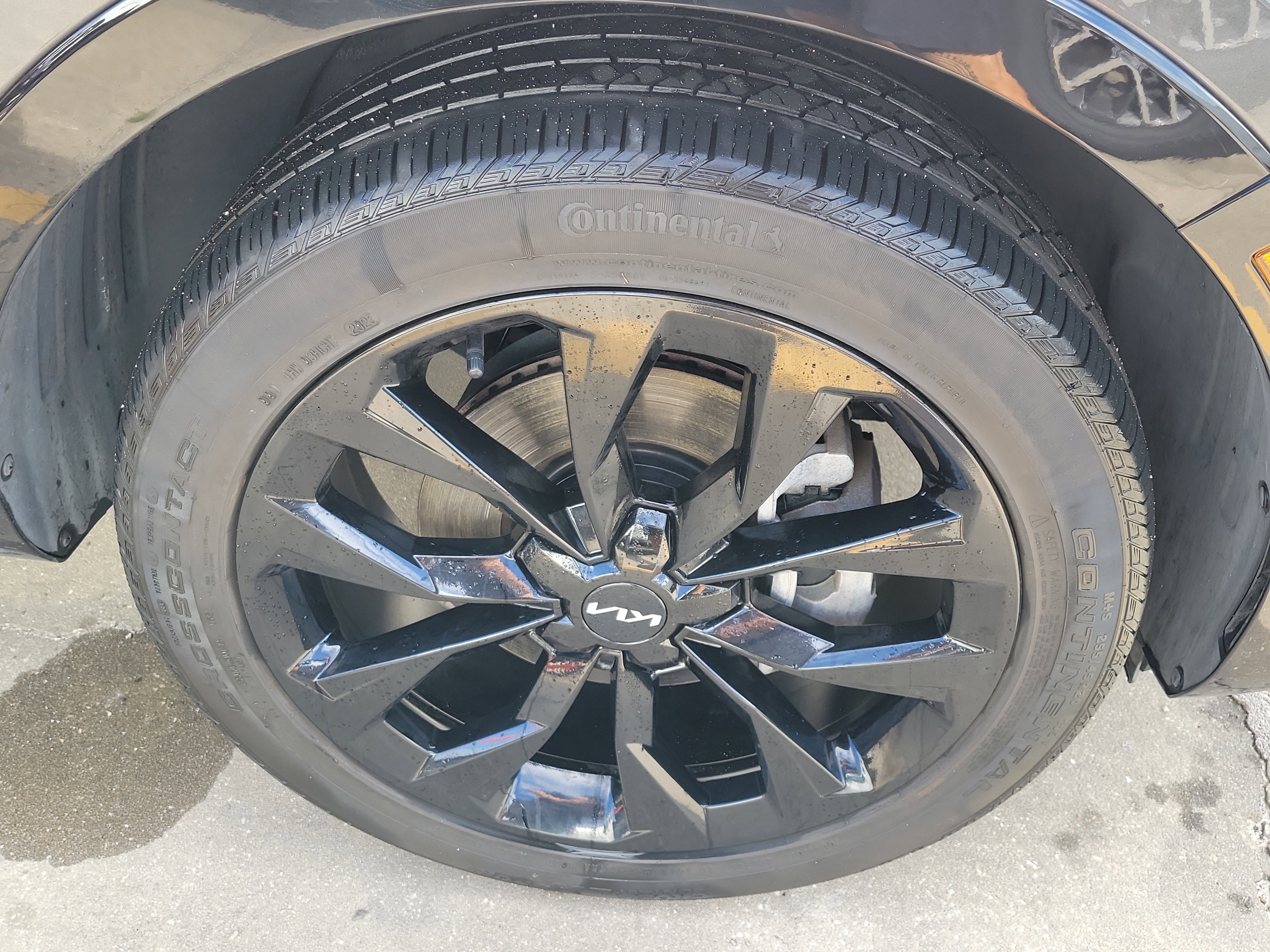 Used 2023 Kia Sorento SX image 6