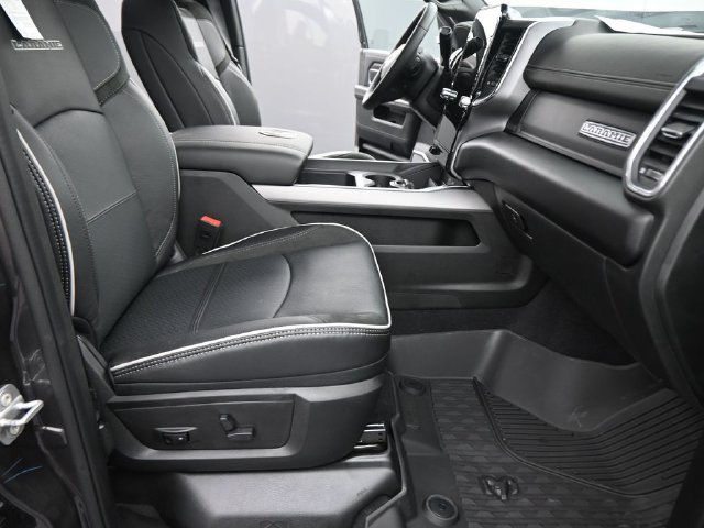New 2026 RAM 2500 Laramie AWD/4WD image 23