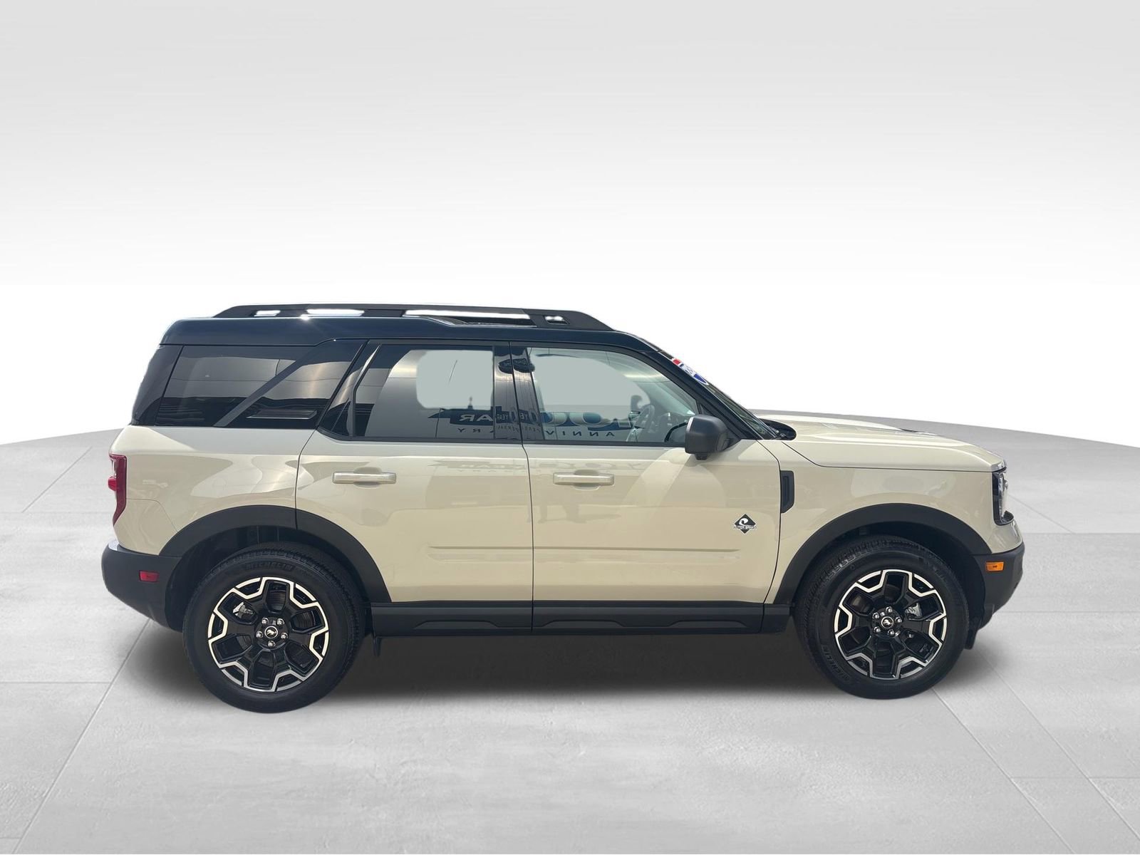 Used 2025 Ford Bronco Sport Outer Banks w/ Outer Banks Tech Package+ AWD/4WD image 7
