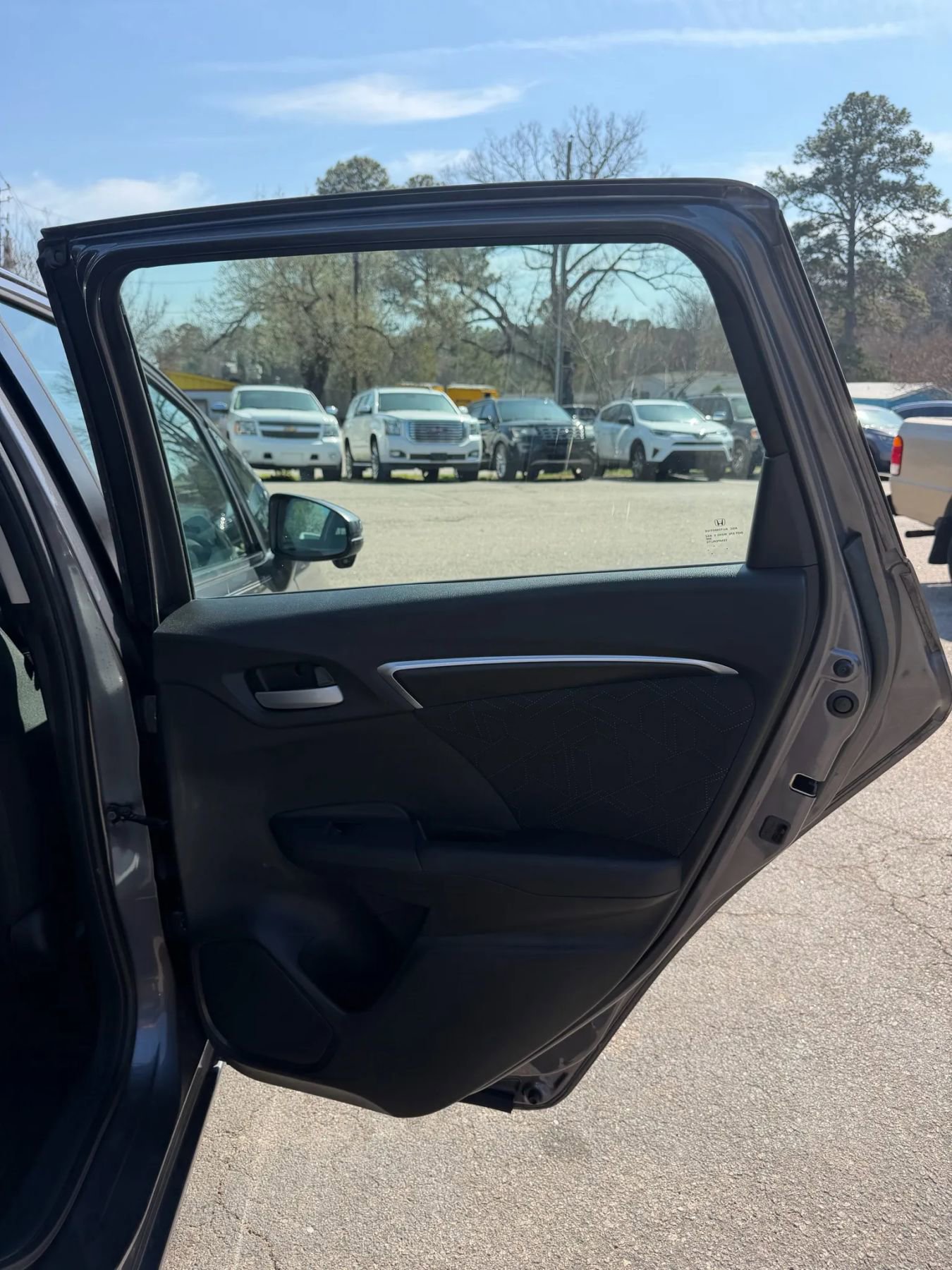 Used 2015 Honda Fit EX image 19